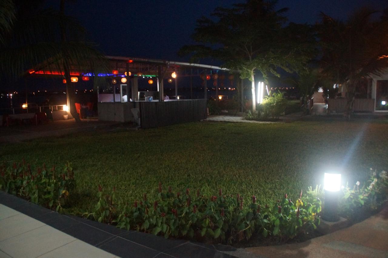 Hotel Le Marly Abidjan Exterior foto
