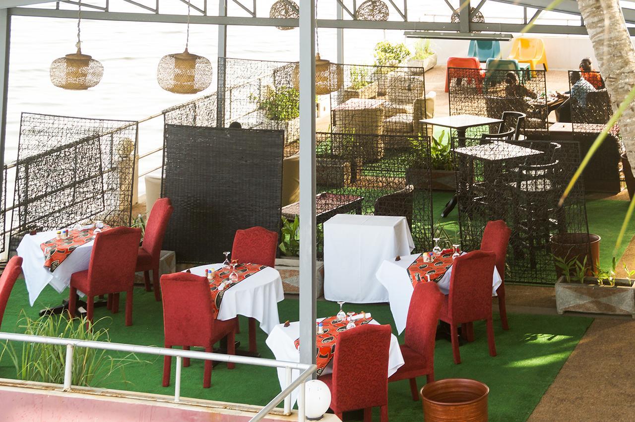 Hotel Le Marly Abidjan Exterior foto